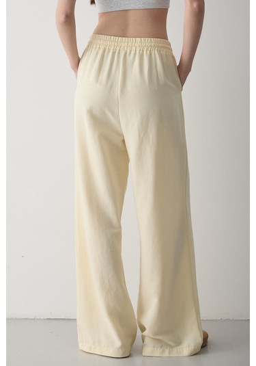 Sarı Beli Lastikli Bol Paça Pantolon Sarı