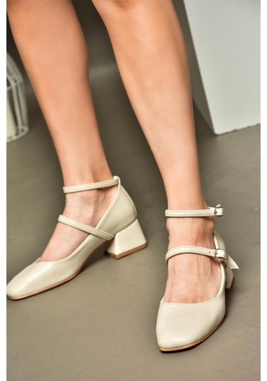 Fox Shoes R654037209 Bej Kalın Topuklu Kadın Ayakkabı Bej