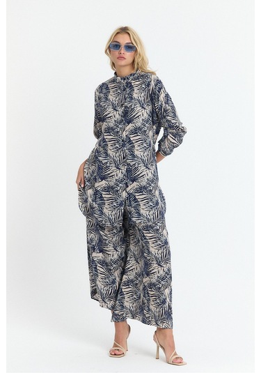 Schık Kadın Viskon Rahat Bol Paça Truvakar Kol Önü Düğme Baskılı Takım Lacivert