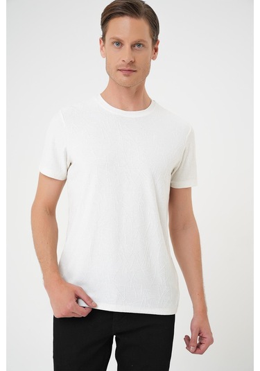 Comfort Fit Bisiklet Yaka Kabartma Desenli Casual Ekru Tişört Ts 899 Ekru