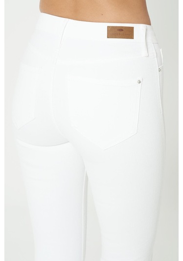 Naomi Beyaz Normal Bel Fermuarlı Skinny Fit Jean Pantolon C 4526-050 Beyaz