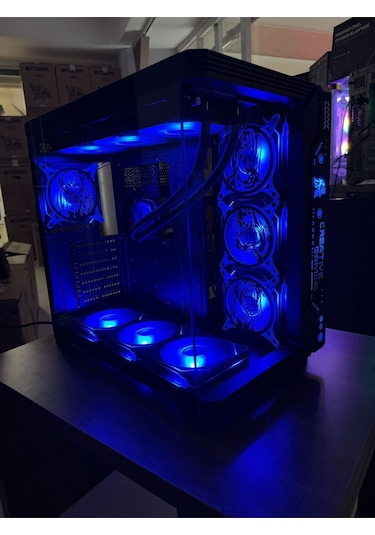 7 Argb Anime Karakterli Fanlı Pc Kasası 850w 80 Plus Bronze Powerli 360mm Sıvı Soğutmalı Siyah