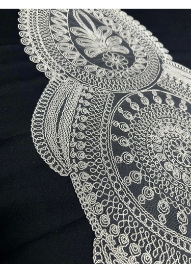 Nivemeshome Ekru İşlemeli Runner Ekru