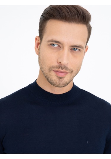 Cacharel Lacivert Slim Fit Çeyrek Balıkçı Yaka Basic Triko Kazak