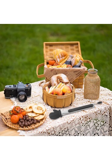 Çocuklar İçin Küçük Noel Maşaları İçinde