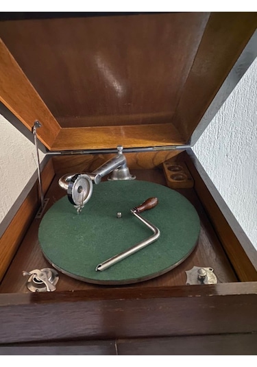 Parlaphone Antika Dolap Gramafon 050 Kurma Kolu Kırık