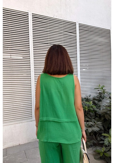 Yeşil İthal Müslin Kumaş, Basic, Katlı, Salaş Askılı Bluz & Atlet Yeşil