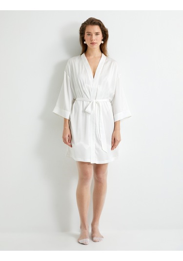 Koton Bride Sabahlık Saten Beli Kuşaklı Parlak Taş Baskılı Bridal Beyaz 4slk70001mw Beyaz