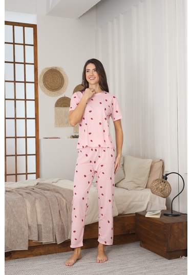 Kadın Yazlık Kısa Kol Penye Süprem Kumaş Pijama Takımı Pembe Çilekli