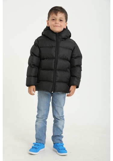 Erkek Çocuk Siyah İçi Polarlı Kapüşonlu Su Geçirmez Rüzgara Dayanıklı Cepli Şişme Kışlık Mont Siyah