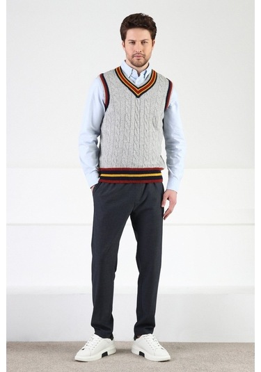 Ferraro Gri Örgü Desenli V Yaka %100 Kuzu Yünü Erkek Süveter