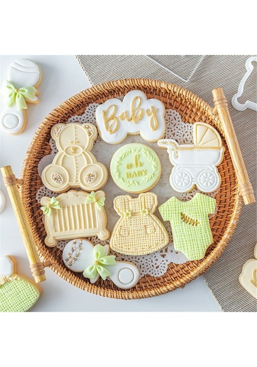 Şekilli Kek Bisküvileri Pişirme 10 10 10 Diğer