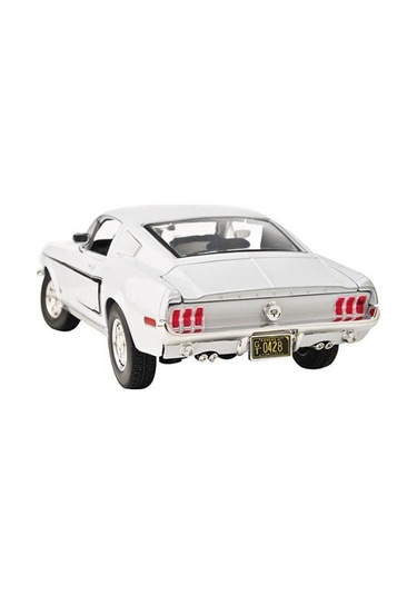 1:18 1968 Ford Mustang Gt Cobra - Jet