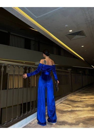 Modasize Kadın Modanna Yaka Zincir Askı Detay Kemer Dahil Kadife Kumaş Tulum Mavi