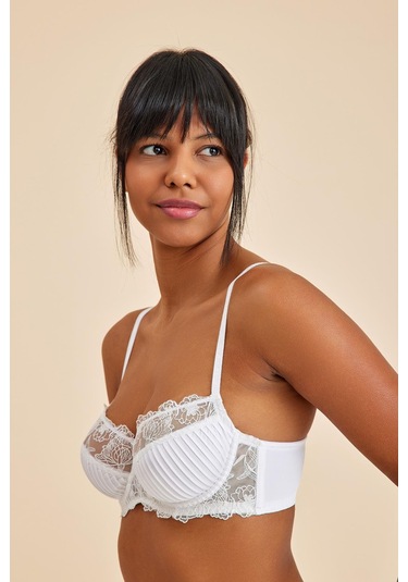 Paris Ekru Balenli Dantelli Dolgusuz Toparlayıcı Balkonet Sütyen ekru