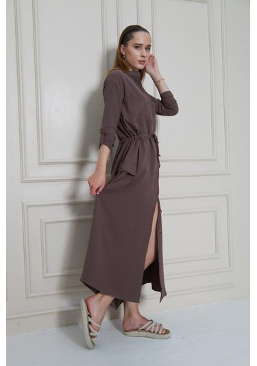 Kadın Yeni Sezon Krep Cepli Uzun Katlanabilir Kollu Büzgülü Elbise Yazlık Günlük Giyçık Kahverengi