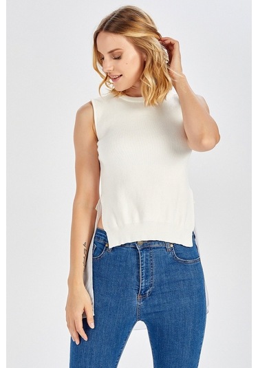 Peraluna Arkası Şifonlu Önü Kısa Ekru Kadın Triko Bluz-Ekru