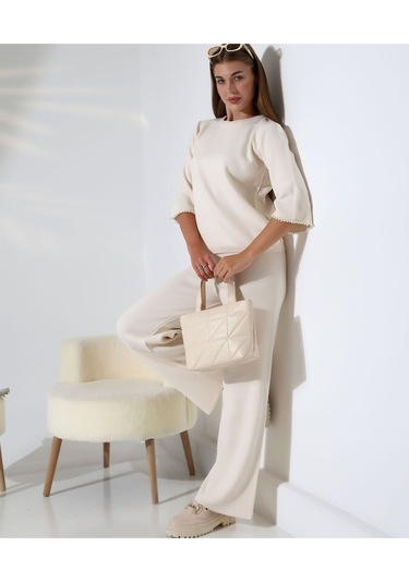 İnci Volanlı Kol Detaylı Triko Takım Taş