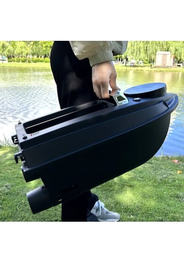 Sazan (YEMLEME TEKNE VE BOT)gps Model Oto Pilot Akıllı Kumanda Son Versiyon Tekne Siyah
