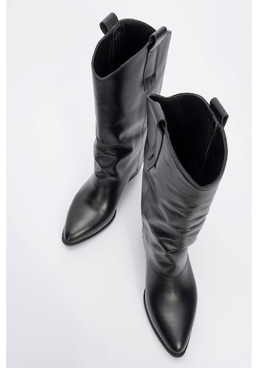Sojo Siyah Cilt Hakiki Deri Kalın Topuklu Kısa Çizme Siyah Mat