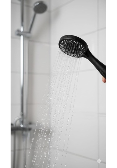 Siyah Zümrüt Renklerinin Birleşimi İle Muhteşem Bir Tasarım 3 Fonksiyonlu El Duşu Siyah