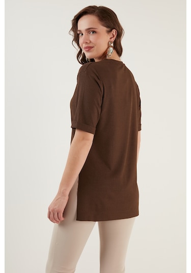Lela Oversize Bisiklet Yaka Yırtmaç Detaylı Bayan Bluz 5863683 Kahve Lela Oversize Bisiklet Yaka Yırtmaç Detaylı Bayan Bluz 5863683 Kahve