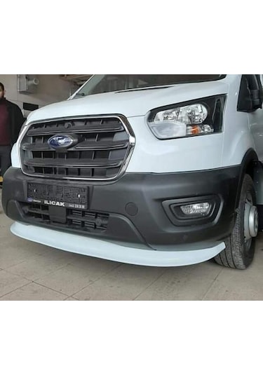 Ford Transit 2020 Sonrası Beyaz Boyalı Ön Karlık