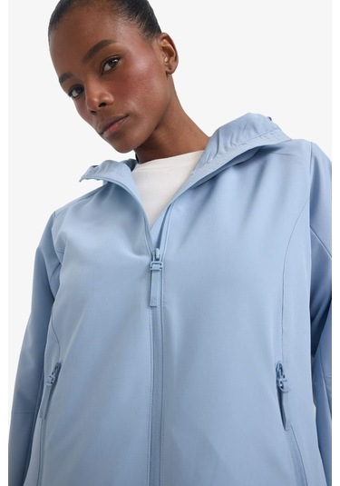 Defacto Defactofit Su İtici Regular Fit Kapüşonlu Fermuarlı İpek Kumaş Yağmurluk C4952ax25aube748 Mavi