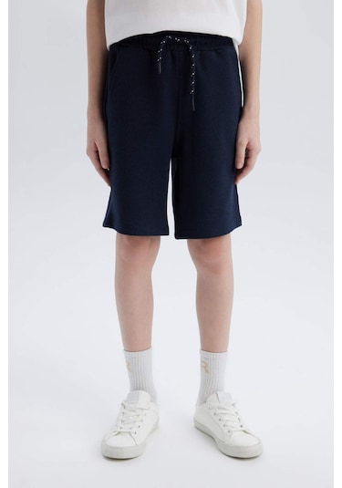 DeFacto Erkek Çocuk Beli Lastikli Pike Şort B5866A825SMNV135 DeFacto Erkek Çocuk Beli Lastikli Pike Şort B5866A825SMNV135