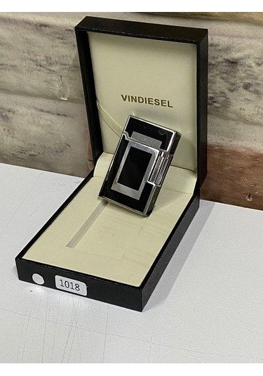 Vindiesel Marka Düz Siyah Gri Renk Kalın Kare Desenli Gazlı Model