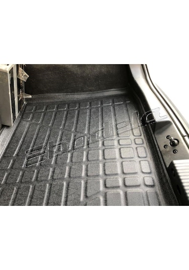 2004 Ford Focus 1 Hb Bagaj Havuzu Araca Özel 3D Badela Marka