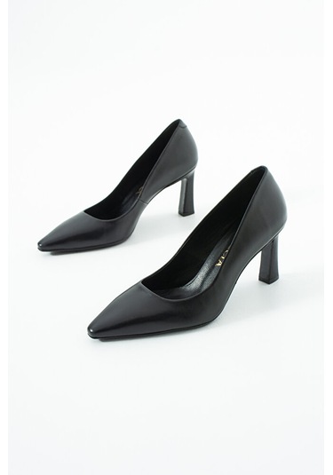 Dericia Shoes Elegance Hakiki Deri Kadın Topuklu Ayakkabı Siyah