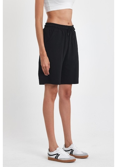 Kadın Rahat Kesim Beli Lastikli Mevsimlik Yumuşak Kumaş Cepli Siyah Uzun Bermuda Şort Mtlcb91 Siyah