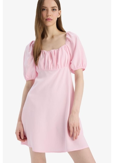 DeFacto Kare Yaka Keten Karışımlı Kısa Kollu Midi Yazlık Elbise E0896AX25SMPN648 DeFacto Kare Yaka Keten Karışımlı Kısa Kollu Midi Yazlık Elbise E0896AX25SMPN648