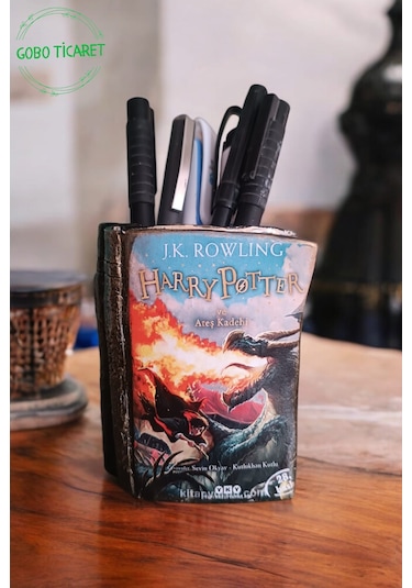 Harry Potter Ve Ateş Kadehi Kitabı Şeklindeki Kalemlik 10 X 8 Cm