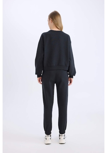 Defacto Regular Fit 2li Takım Kalın Bisiklet Yaka Sweatshirt Esnek Belli Jogger Eşofman Altı D8022axnsar191 Antrasit