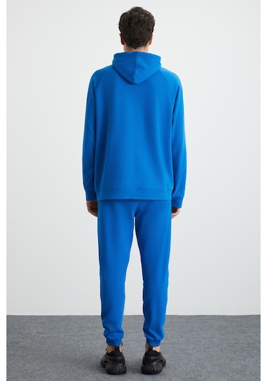 Malagos Erkek Içi Polarlı Yumuşacık 3 Iplik Içi Şardonlu Regular Kapüşonlu Mavi Sweatshirt