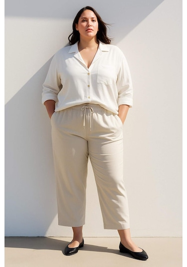 DeFacto Regular Fit Basic Düz Uzun Kollu Gömlek M9407AZ25SPWT16 DeFacto Regular Fit Basic Düz Uzun Kollu Gömlek M9407AZ25SPWT16
