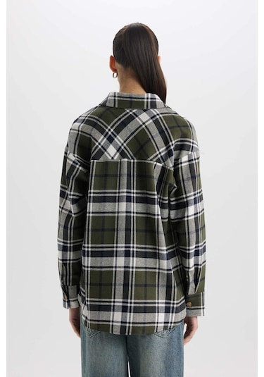 DeFacto Kareli Flanel Uzun Kollu Oduncu Gömlek R3725AZ24WNKH117 Haki DeFacto Kareli Flanel Uzun Kollu Oduncu Gömlek R3725AZ24WNKH117 Haki