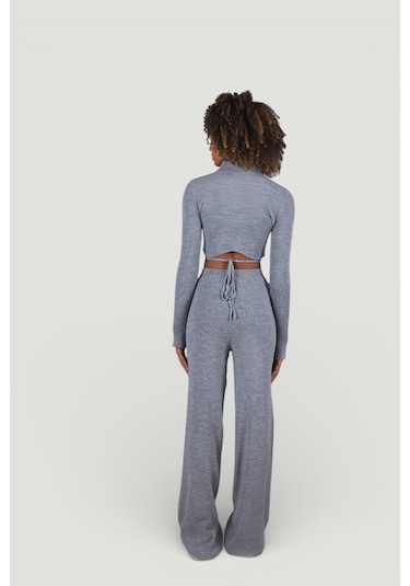 Holly Lolly Balıkçı Yaka Crop Model Parmak Geçirmeli Feels Kazak Gri