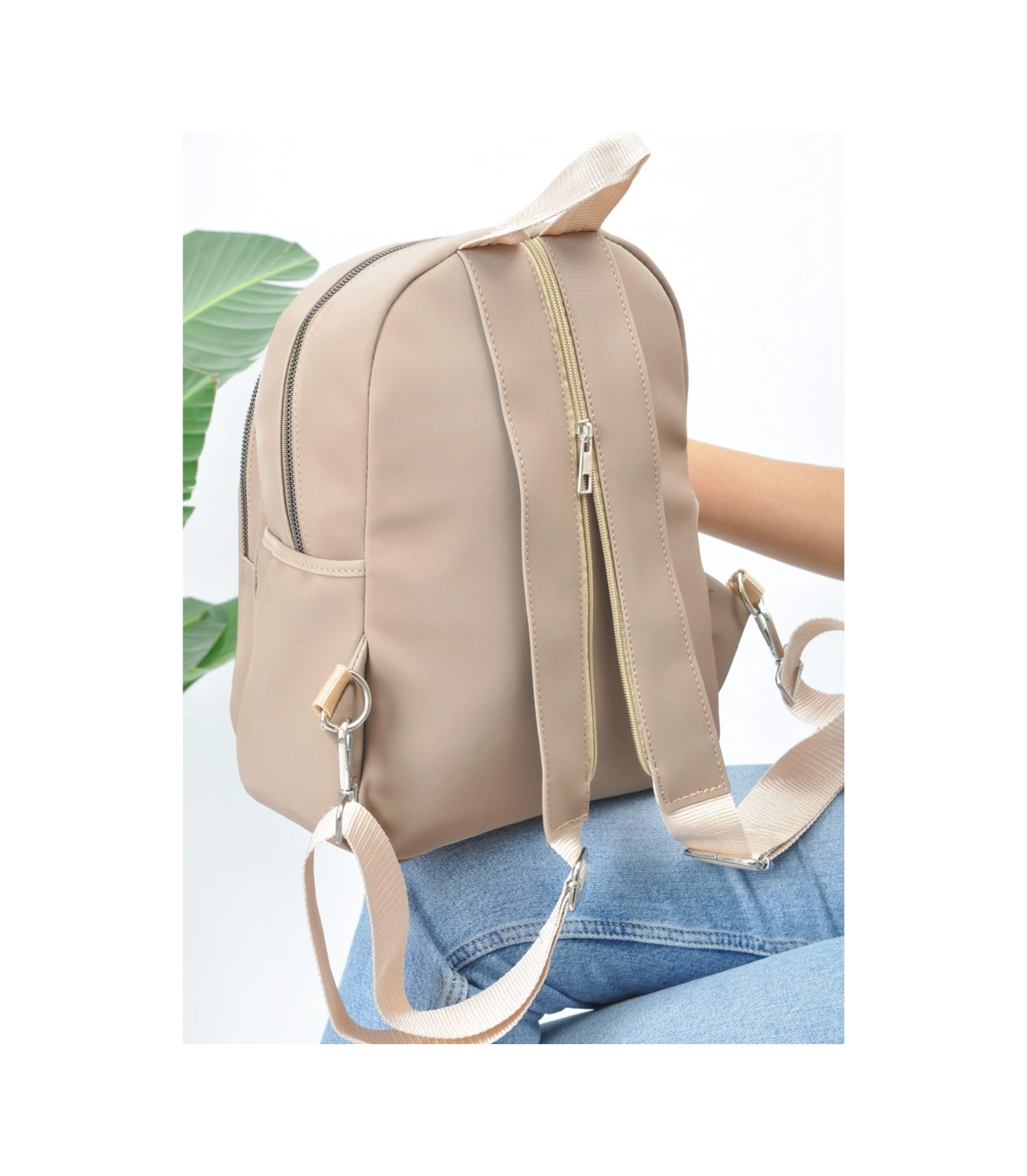 Tezzgelsin Unısex Su Geçirmez Saten Suni Deri Günlük Kullanım Sırt Çantası Vizon