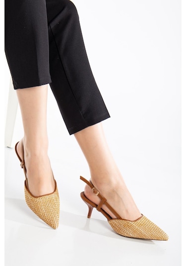 Kadın Kısa Topuklu Ayakkabı Taba Hasır Malzeme İnce Topuk Yan Direkli-3795 Taba