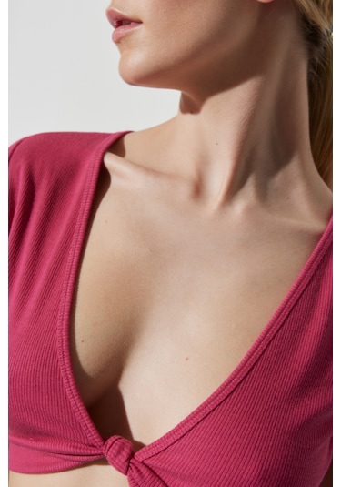 Regular Fit Normal Kesim V Yaka Pembe Crop Bluz Pembe