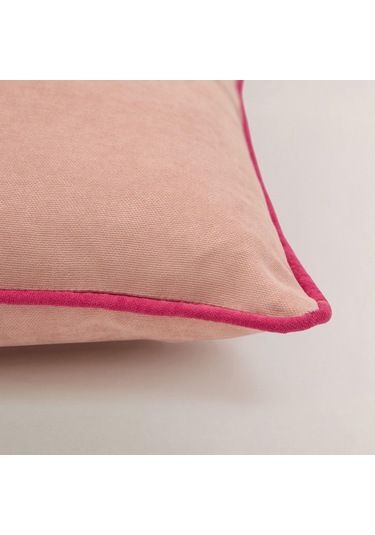 Efe Biye Detaylı Düz Kırlent Kılıfı Pembe