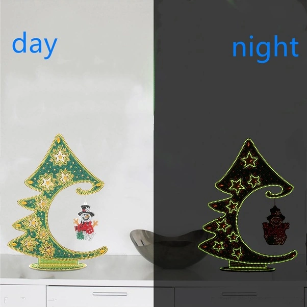 Fortunelane 5d Elmas Boyama Diye Noel Ağacı Dekoru, 29x22cm, Işıkla Parlayan Kenar, Masa Süsü