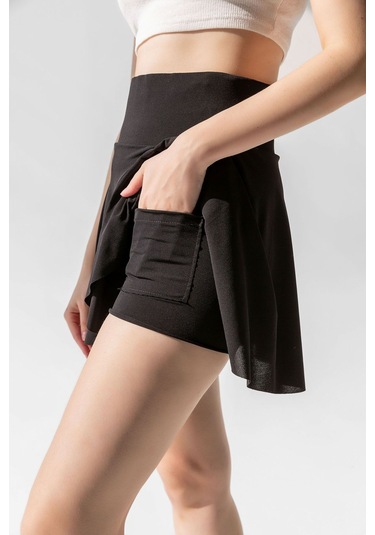 Beyaz Yüksek Bel Cepli Toparlayıcı Şort Etek Siyah