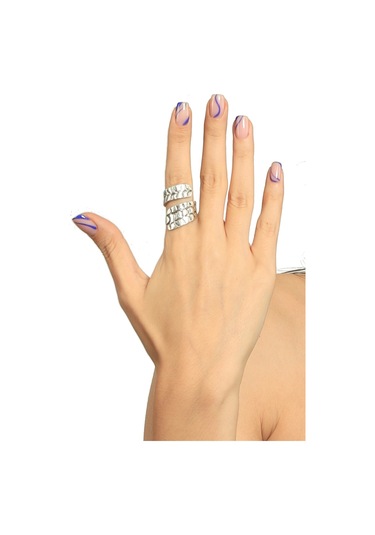 Kadın Antik Gümüş Kaplama Dolama Model Kabartma Dokulu Yaprak Formlu Yüzük Gümüş