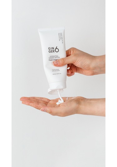 Ginger6 Nemlendirici Zencefil Suyu Özlü Yüz Temizleme Köpüğü 150 ML