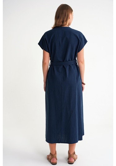 4721 Kadın V Yaka Düğme Detaylı Keten Elbise Lacivert Lacivert