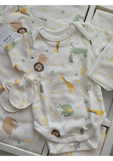 Incibaby 10'lu Erkek Bebek Hastane Çıkışı Zürafa Desenli Beyaz